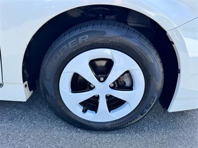 2014 Toyota Prius Four   - Photo 13 - Rockaway, NJ 07866