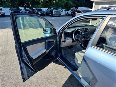 2009 Toyota RAV4   - Photo 16 - Rockaway, NJ 07866