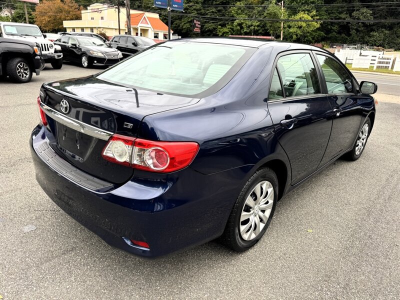 2013 Toyota Corolla LE - Photo 5 - Rockaway, NJ 07866