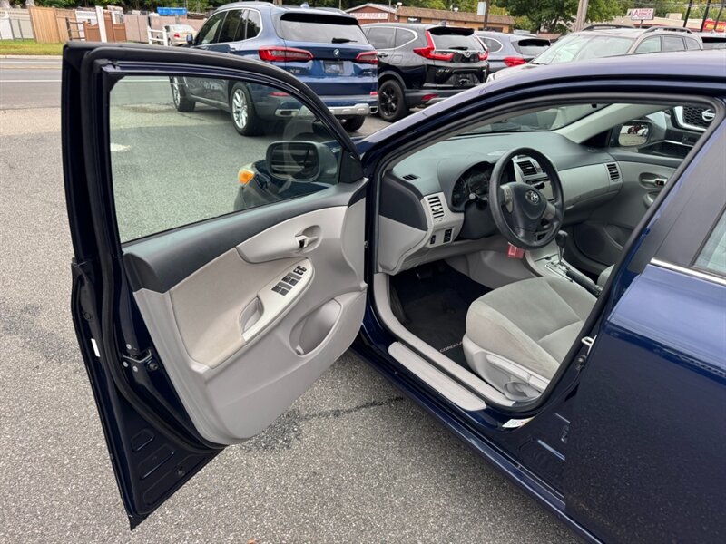 2013 Toyota Corolla LE - Photo 11 - Rockaway, NJ 07866