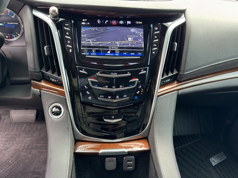 2020 Cadillac Escalade Premium Luxury ESV - Photo 26 - Rockaway, NJ 07866