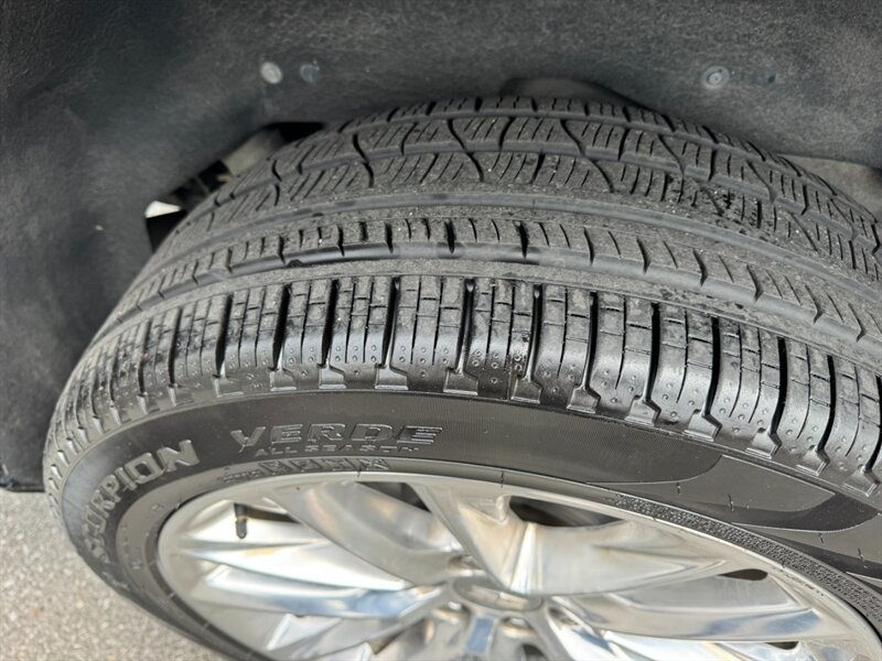 2020 Cadillac Escalade Premium Luxury ESV - Photo 14 - Rockaway, NJ 07866