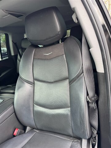 2020 Cadillac Escalade Premium Luxury ESV - Photo 23 - Rockaway, NJ 07866