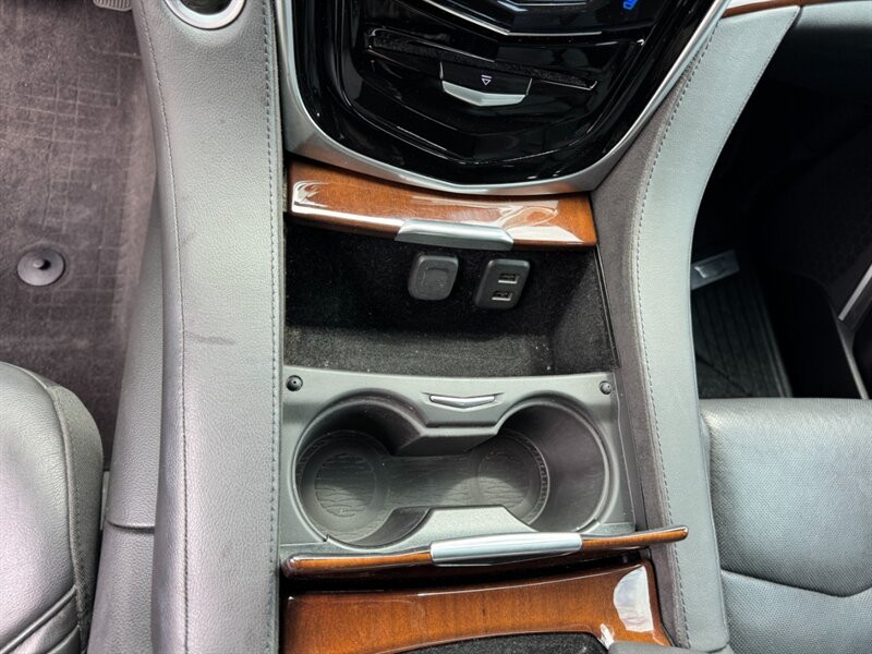 2020 Cadillac Escalade Premium Luxury ESV - Photo 31 - Rockaway, NJ 07866