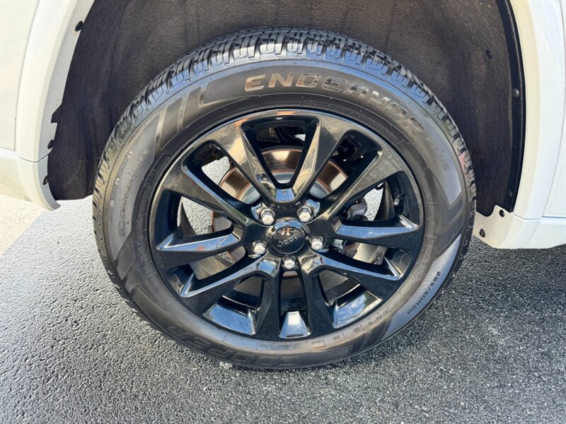 2018 Jeep Grand Cherokee Altitude photo 7