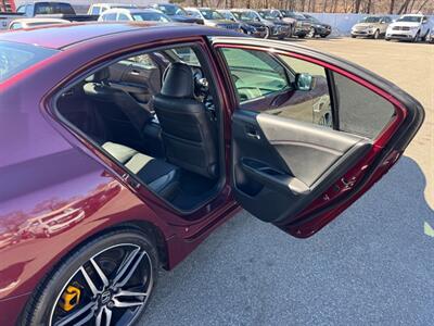 2017 Honda Accord Sport   - Photo 35 - Rockaway, NJ 07866