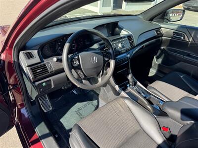 2017 Honda Accord Sport   - Photo 20 - Rockaway, NJ 07866