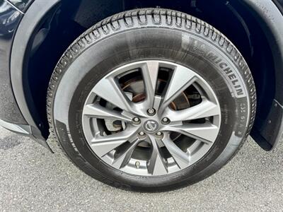 2017 Nissan Murano SV   - Photo 10 - Rockaway, NJ 07866