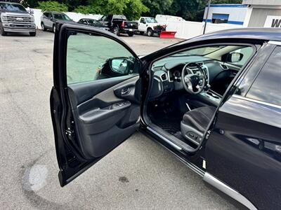 2017 Nissan Murano SV   - Photo 15 - Rockaway, NJ 07866