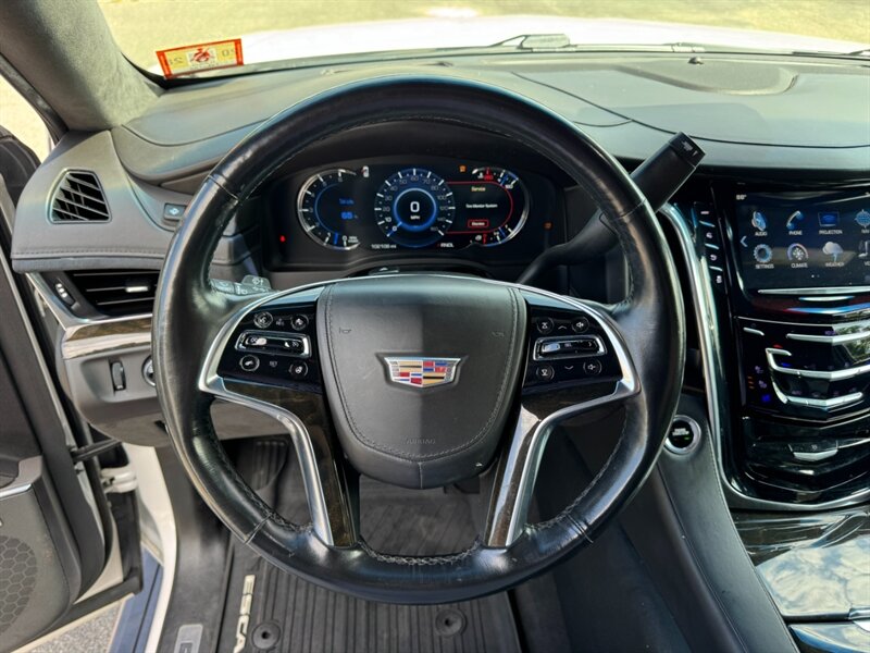 2017 Cadillac Escalade Platinum ESV - Photo 26 - Rockaway, NJ 07866