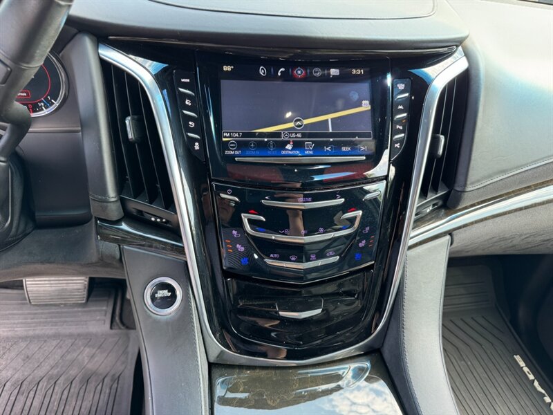 2017 Cadillac Escalade Platinum ESV - Photo 28 - Rockaway, NJ 07866