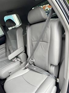 2011 Toyota Highlander SE   - Photo 38 - Rockaway, NJ 07866