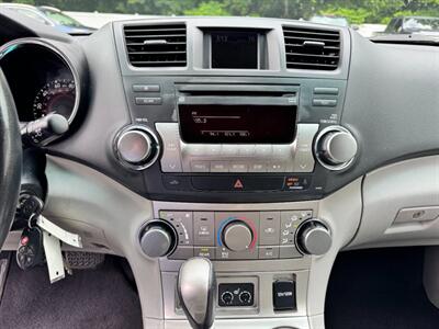 2011 Toyota Highlander SE   - Photo 24 - Rockaway, NJ 07866