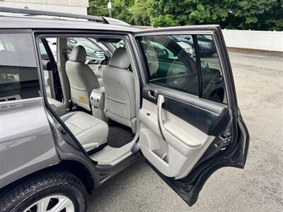 2011 Toyota Highlander SE   - Photo 44 - Rockaway, NJ 07866