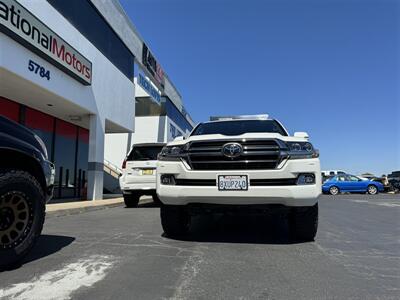 2021 Toyota Land Cruiser Heritage Edition  ONE OWNER LOW MILES 2 " LIFT BFG KO3 - Photo 3 - San Diego, CA 92121-2523