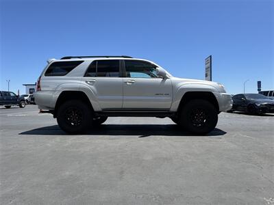 2005 Toyota 4Runner Limited  4WD LIFTED Old Man Emu TRD LOW MILES ALLTERRAIN - Photo 4 - San Diego, CA 92121-2523