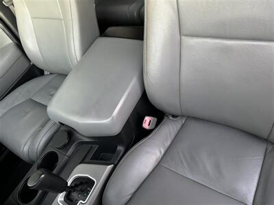 2013 Toyota Sequoia SR5  4WD LEATHER NAV SUNROOF PROCOMP ALLTERRAIN ONE OWNER - Photo 14 - San Diego, CA 92121-2523