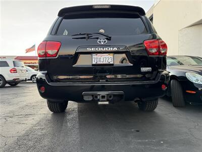 2013 Toyota Sequoia SR5  4WD LEATHER NAV SUNROOF PROCOMP ALLTERRAIN ONE OWNER - Photo 5 - San Diego, CA 92121-2523