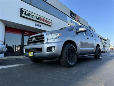 2014 Toyota Sequoia SR5  4WD 3RD ROW PROCOMP ALLTERRAIN SUNROOF BU CAMERA - Photo 2 - San Diego, CA 92121-2523