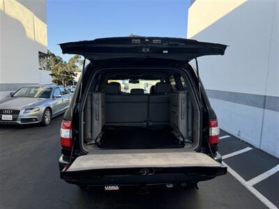 2006 Toyota Land Cruiser  4WD ONE OWNER LOW MILES SUPER CLEAN - Photo 14 - San Diego, CA 92121-2523