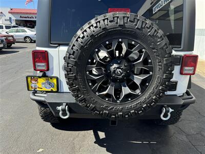 2014 Jeep Wrangler UNLIMITED Sport  4WD BUMPERS WINCH CarPlay One Owner Like New - Photo 11 - San Diego, CA 92121-2523