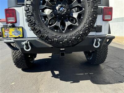 2014 Jeep Wrangler UNLIMITED Sport  4WD BUMPERS WINCH CarPlay One Owner Like New - Photo 10 - San Diego, CA 92121-2523