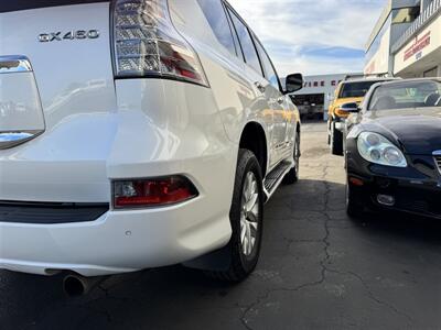 2015 Lexus GX 460 Premium  4WD ONE OWNER LEATHER WHITE/BLACK INTERIOR - Photo 4 - San Diego, CA 92121-2523