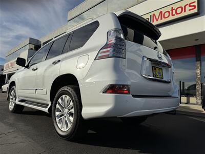 2015 Lexus GX 460 Premium  4WD ONE OWNER LEATHER WHITE/BLACK INTERIOR - Photo 6 - San Diego, CA 92121-2523