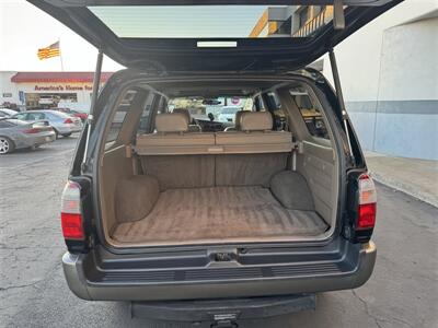 2000 Toyota 4Runner Limited  4WD w/Rear Locker ONE OWNER LIKE NEW - Photo 18 - San Diego, CA 92121-2523