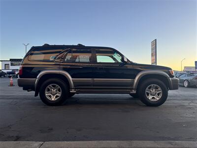 2000 Toyota 4Runner Limited  4WD w/Rear Locker ONE OWNER LIKE NEW - Photo 4 - San Diego, CA 92121-2523