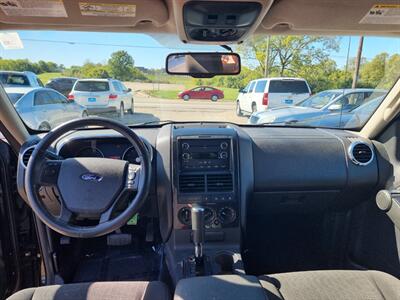2009 Ford Explorer XLT   - Photo 10 - Cincinnati, OH 45231