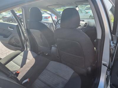 2015 Kia Forte EX   - Photo 22 - Cincinnati, OH 45231