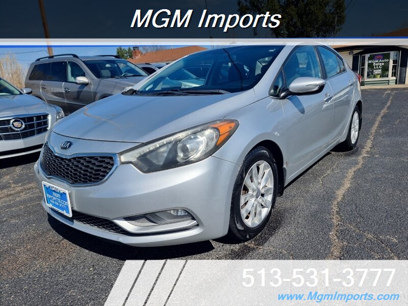 2015 Kia Forte EX   - Photo 1 - Cincinnati, OH 45231