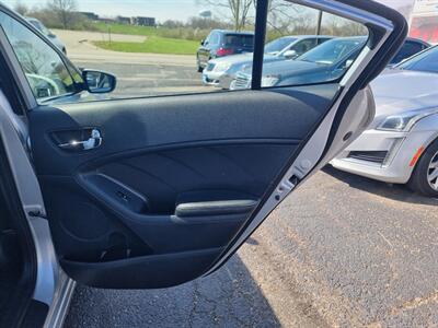 2015 Kia Forte EX   - Photo 28 - Cincinnati, OH 45231