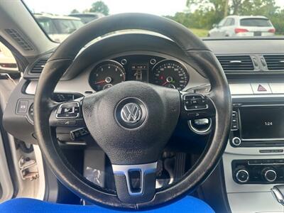 2009 Volkswagen CC Sport   - Photo 14 - Cincinnati, OH 45231