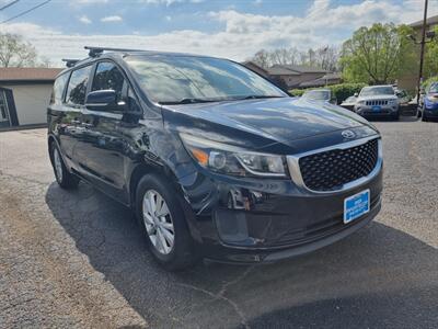 2016 Kia Sedona LX - Photo 4 - Cincinnati, OH 45231