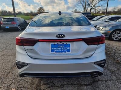 2019 Kia Forte LXS   - Photo 6 - Cincinnati, OH 45231