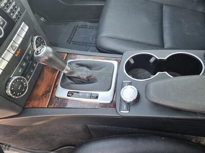 2013 Mercedes-Benz C 300 4MATIC   - Photo 16 - Cincinnati, OH 45231