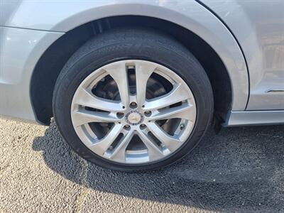 2013 Mercedes-Benz C 300 4MATIC   - Photo 40 - Cincinnati, OH 45231