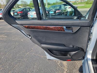 2013 Mercedes-Benz C 300 4MATIC   - Photo 32 - Cincinnati, OH 45231