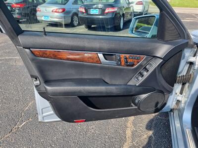 2013 Mercedes-Benz C 300 4MATIC   - Photo 33 - Cincinnati, OH 45231
