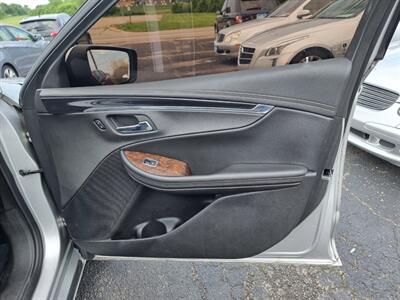 2014 Chevrolet Impala LT - Photo 26 - Cincinnati, OH 45231