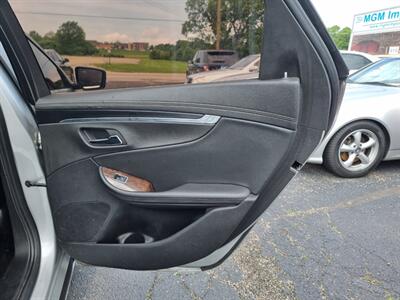 2014 Chevrolet Impala LT - Photo 27 - Cincinnati, OH 45231
