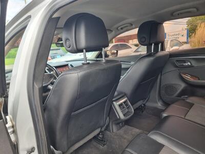 2014 Chevrolet Impala LT - Photo 18 - Cincinnati, OH 45231