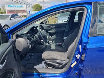 2013 Dodge Dart SXT   - Photo 8 - Cincinnati, OH 45231