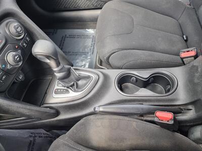 2013 Dodge Dart SXT   - Photo 15 - Cincinnati, OH 45231