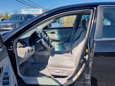 2011 Toyota Camry LE   - Photo 8 - Cincinnati, OH 45231