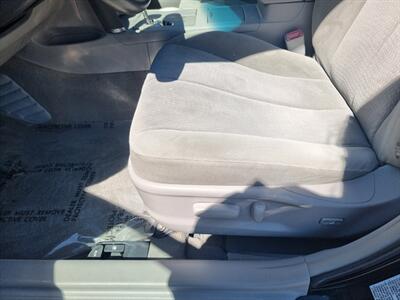 2011 Toyota Camry LE   - Photo 18 - Cincinnati, OH 45231