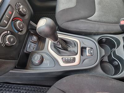 2015 Jeep Cherokee Sport - Photo 16 - Cincinnati, OH 45231