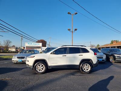 2015 Jeep Cherokee Sport - Photo 2 - Cincinnati, OH 45231